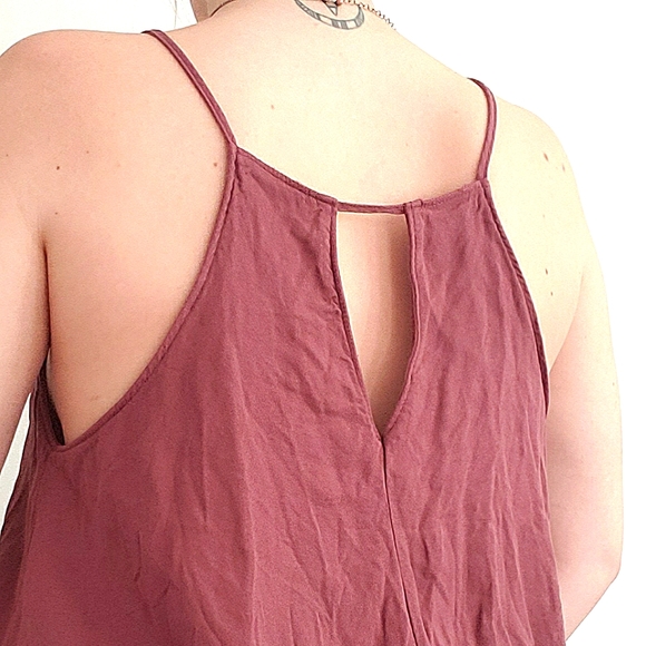 Burgundy/Mauve Flowy Tank - Picture 2 of 3
